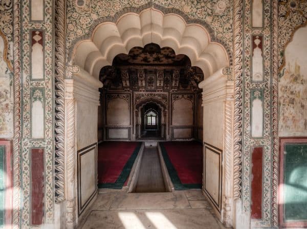 Bikaner Submits to Akbar at Nagaur